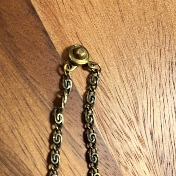 Vintage Y2K Heart Dangles Necklace • Antiqued Gold-tone - Picture 4 of 5